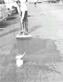 GATOR SEAL is a unique blend of an asphaltic emulsion, mineral fillers, glass fiber, ground rubber and plasticizers designed especially for aging alligatored areas on asphalt parking lots. It is also used for filling cracks in excess of ?