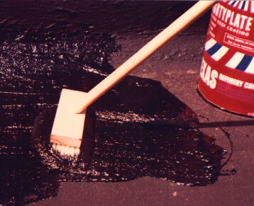 MIGHTYPLATE Roof Coatingis a  cold  process asphalt-base coating. It preserves and prolongs  the life of a roof by creating a seamless, pliable, long-lasting  layer of water-repellent protection over existing roof surfaces.
